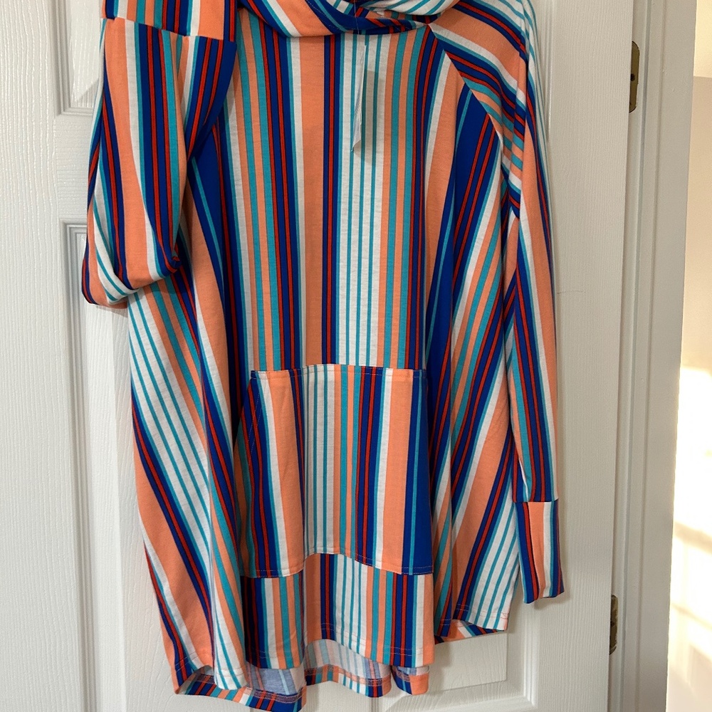 LuLaRoe Amber hoodie , NWT, 3x, multi striped